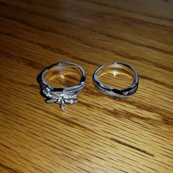 Sterling silver stackable bowknot ring - Picture 3 of 5